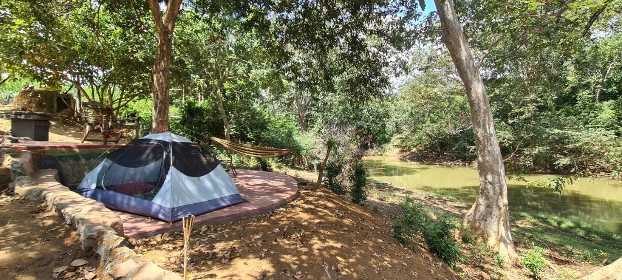 Humbhaha jungle nature eco resort Kataragama Exterior foto